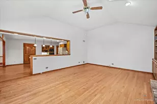 251 N Cambridge Dr, Geneva, IL 60134 - Photo 18