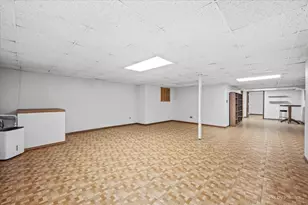 251 N Cambridge Dr, Geneva, IL 60134 - Photo 30