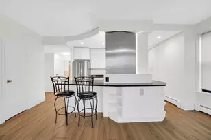 2100 N Lincoln Park West Ave, Chicago, IL 60614 - Photo 10