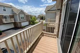 2873 Henley Ln, Naperville, IL 60540 - Photo 12