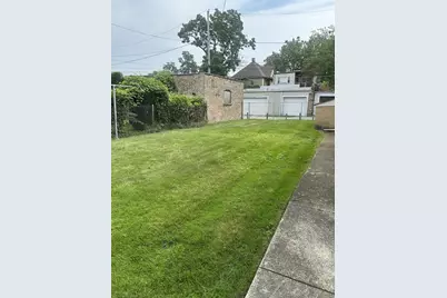 6841 S Dante Avenue, Chicago, IL 60637 - Photo 12