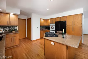 6 Potomac Ct, Bolingbrook, IL 60440 - Photo 10