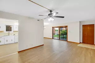 16724 Paxton Ave, Tinley Park, IL 60477 - Photo 6