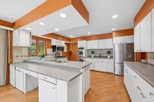 1655 Forest Dr, Glenview, IL 60025 - Photo 10