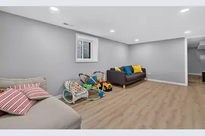 4940 N Whipple Street, Chicago, IL 60625 - Photo 18
