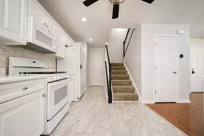 600 Vine Street, Hampshire, IL 60140 - Photo 12