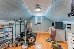 4945 W Wolfram St, Chicago, IL 60641 - Photo 16