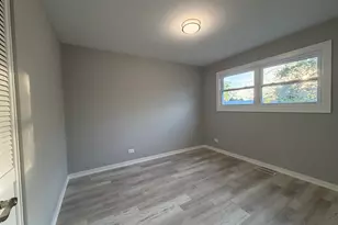 7728 Dalewood Pkwy, Woodridge, IL 60517 - Photo 10