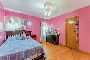 9327 S Avers Ave, Evergreen Park, IL 60805 - Photo 16