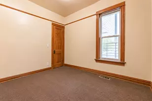 7151 S Carpenter St, Chicago, IL 60621 - Photo 6