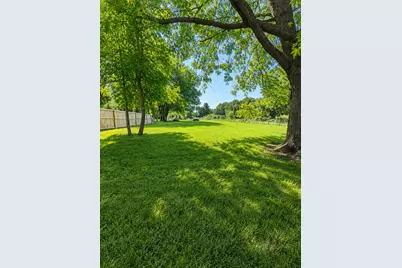 113 Raffel Road, Woodstock, IL 60098 - Photo 14