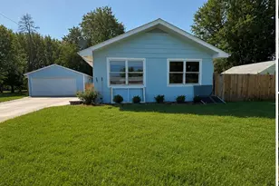 113 Raffel Rd, Woodstock, IL 60098 - Photo 1