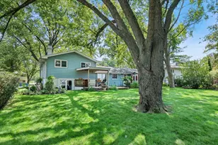 608 Norwood Ln, Schaumburg, IL 60193 - Photo 18