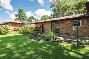 1113 Andover St, Bloomington, IL 61704 - Photo 36