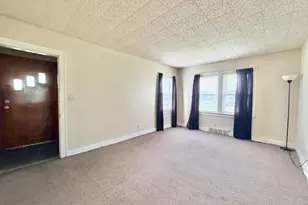800 E 12th St, Streator, IL 61364 - Photo 4