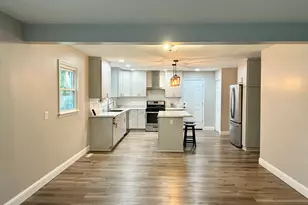1810 Rebecca Dr, Champaign, IL 61821 - Photo 4