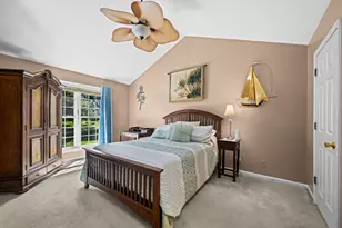 1343 Ridgefield Cir, Carol Stream, IL 60188 - Photo 12