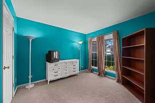 1343 Ridgefield Cir, Carol Stream, IL 60188 - Photo 14