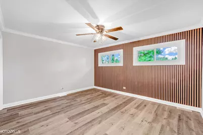 28069 N Lake Drive, Wauconda, IL 60084 - Photo 18