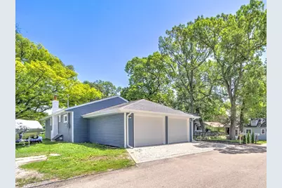 28069 N Lake Drive, Wauconda, IL 60084 - Photo 1