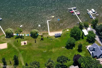 28069 N Lake Drive, Wauconda, IL 60084 - Photo 30