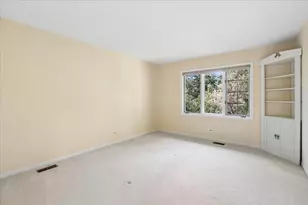 30 Brierfield Ct, Lake Bluff, IL 60044 - Photo 34