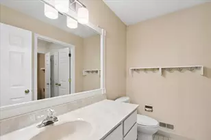 30 Brierfield Ct, Lake Bluff, IL 60044 - Photo 30