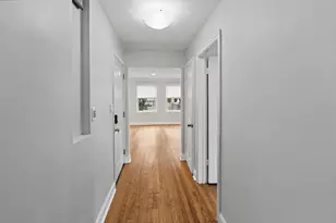 6328 N Whipple St, Chicago, IL 60659 - Photo 16