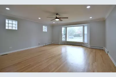 1530 Clinton Place #1, River Forest, IL 60305 - Photo 2