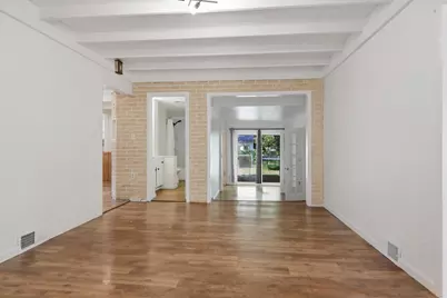 609 Woodford Street, Gridley, IL 61744 - Photo 2