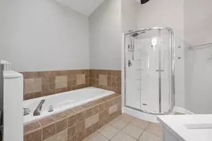 660 Louise Dr, Hinckley, IL 60520 - Photo 16