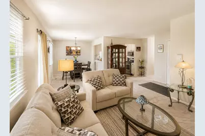 214 Maplebrook Court #X1, Schaumburg, IL 60194 - Photo 8