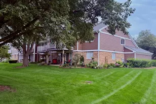 214 Maplebrook Ct, Schaumburg, IL 60194 - Photo 26