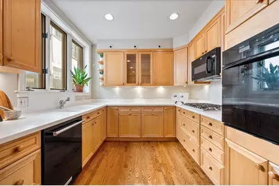1235 N Astor Street #2N, Chicago, IL 60610 - Photo 18