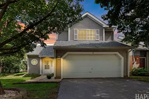 3 Crabapple Ct, Lake in the Hills, IL 60156 - Photo 1