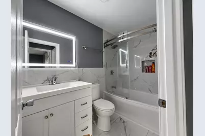 116 Gant Circle #F, Streamwood, IL 60107 - Photo 12