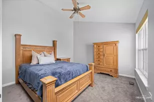 1123 Pine Valley Ct, Elgin, IL 60124 - Photo 16