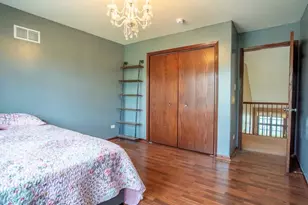 2910 Ryan Dr, New Lenox, IL 60451 - Photo 32