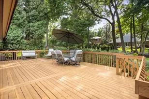 8648 Wedgewood Dr, Burr Ridge, IL 60527 - Photo 6