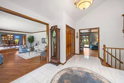 8648 Wedgewood Drive, Burr Ridge, IL 60527 - Photo 8