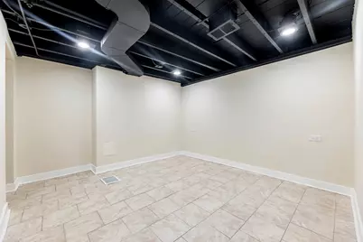 5535 S Fairfield Avenue, Chicago, IL 60629 - Photo 26