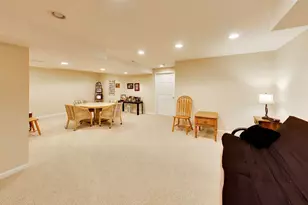 2063 Norwich Ct, Glenview, IL 60026 - Photo 34