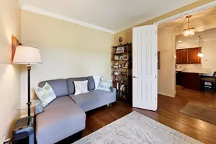 2063 Norwich Ct, Glenview, IL 60026 - Photo 18