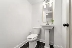 1346 Highland Ave, Berwyn, IL 60402 - Photo 10