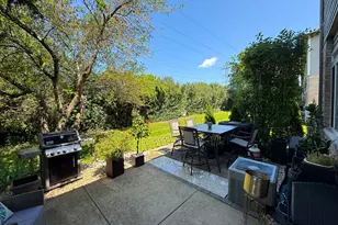 2138 W Adobe Dr, Addison, IL 60101 - Photo 30