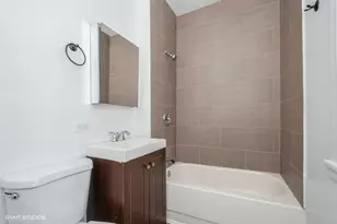 4248 N Lamon Ave, Chicago, IL 60641 - Photo 4