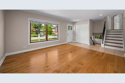 1101 Pheasant Ridge Drive, Lake Zurich, IL 60047 - Photo 4