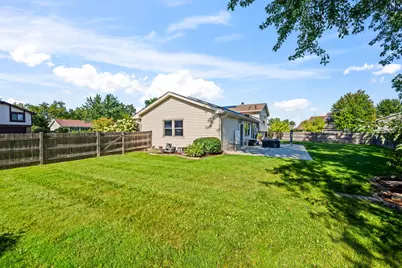 1101 Pheasant Ridge Drive, Lake Zurich, IL 60047 - Photo 24