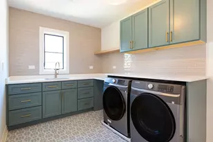 234 N Evergreen Ave, Elmhurst, IL 60126 - Photo 24