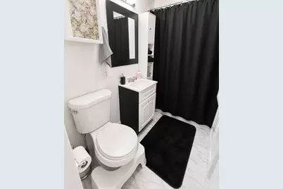 1726 W Carmen Avenue #3F, Chicago, IL 60640 - Photo 4